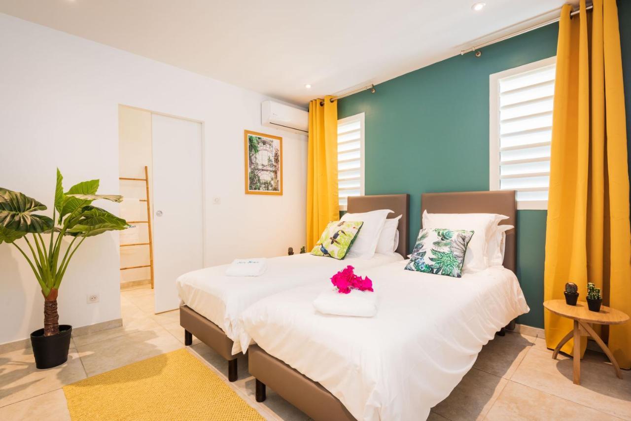 Villa Cocotier A 50 Metres De La Plage Ле-Диаман Экстерьер фото